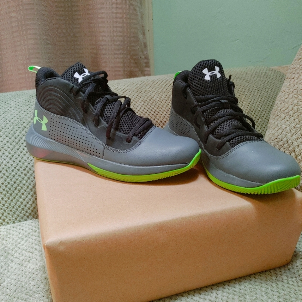 Under armor sneakers
